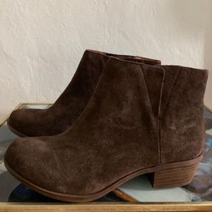 Lucky Brand Brown Booties Sz 10